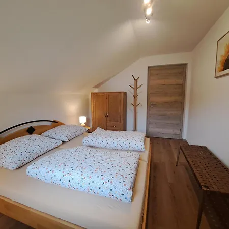 Hoisch Am Bauernhof Og *