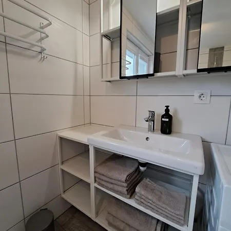 Hoisch Am Bauernhof Og Apartment Furnitz
